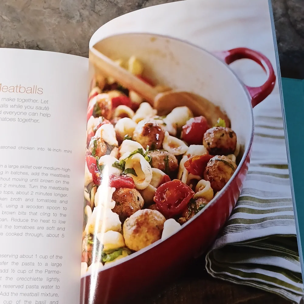 Giada's Kitchen Cookbook Hardback